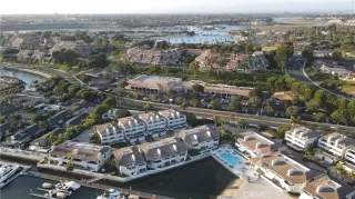 Photo #3: OC25169602 Listing