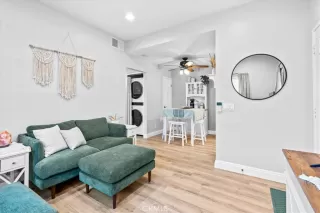 Photo #3: OC25169708 Listing