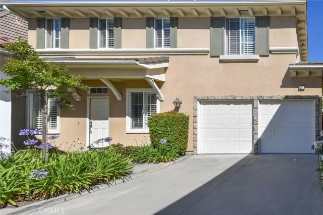 MLS: OC25169999 Condo For Sale