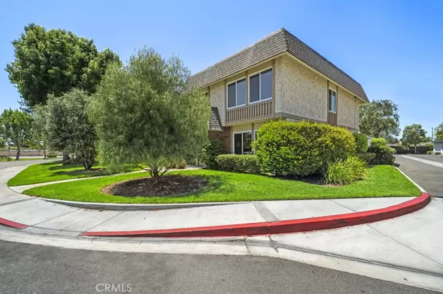 MLS: OC25170050 Condo For Sale