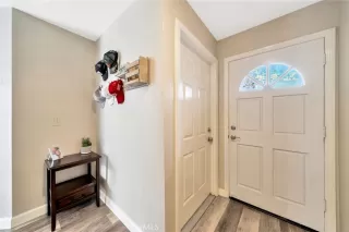 Photo #4: OC25170103 Listing