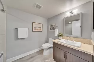 Photo #3: OC25170381 Listing