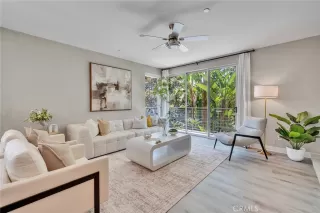 Photo #4: OC25170381 Listing