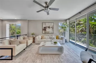 Photo #6: OC25170381 Listing