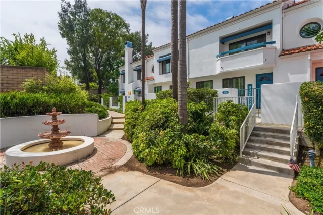 MLS: OC25170720 Condo For Sale