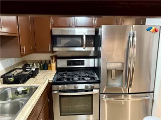 Photo #4: OC25171293 Listing