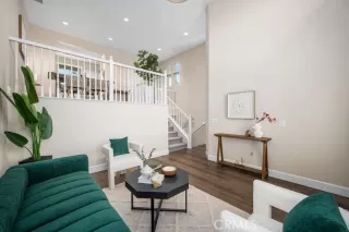 Photo #2: OC25171455 Listing