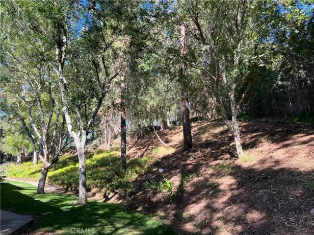 MLS: OC25171949 Condo For Sale