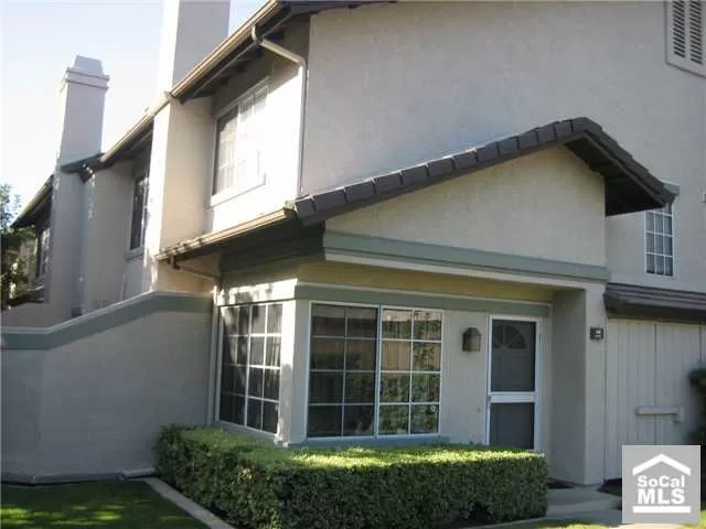 MLS: OC25171964 Condo For Sale