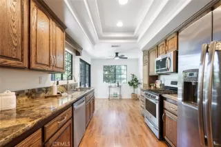 Photo #5: OC25172105 Listing 