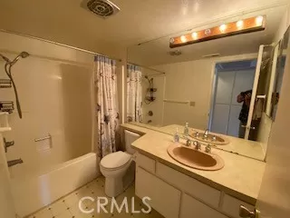 Photo #4: OC25172641 Listing 