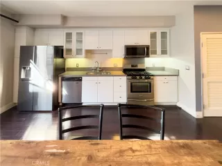 Photo #3: OC25173228 Listing