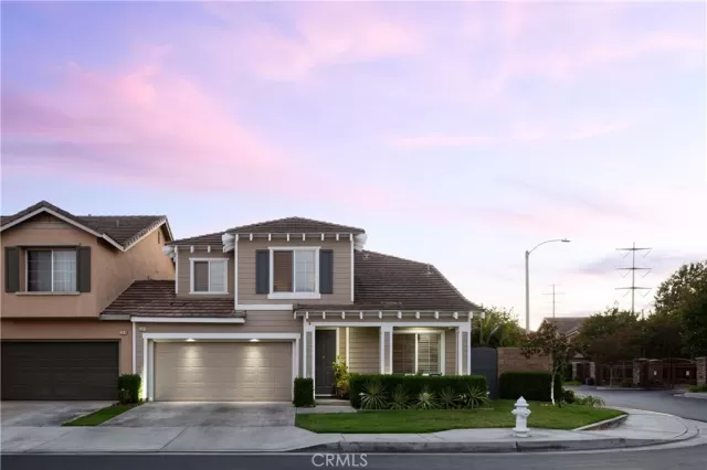 MLS: OC25173229 Condo For Sale