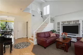 Photo #5: OC25173229 Listing 