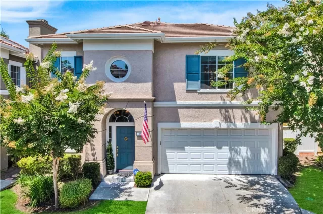 MLS: OC25173896 Condo For Sale