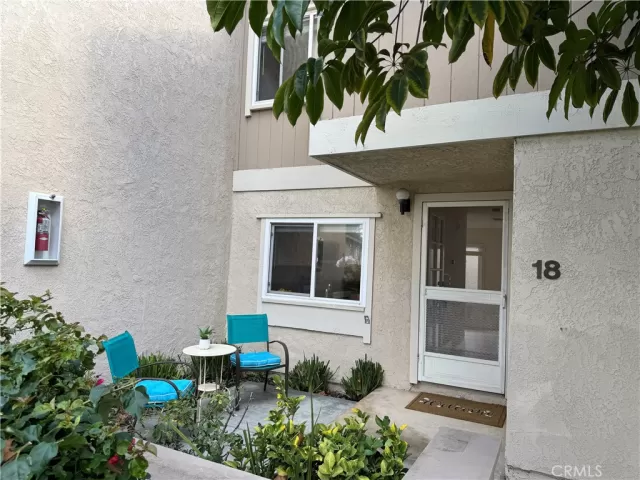 MLS: OC25173899 Condo For Sale