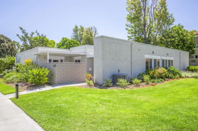 MLS: OC25174011 Condo For Sale