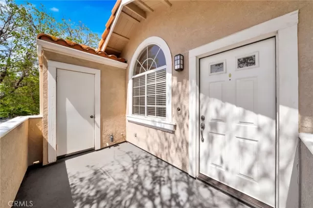 MLS: OC25174051 Condo For Sale