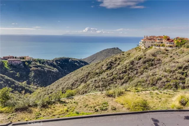 MLS: OC25174063 Condo For Sale