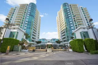 Photo #1: OC25174435 Listing