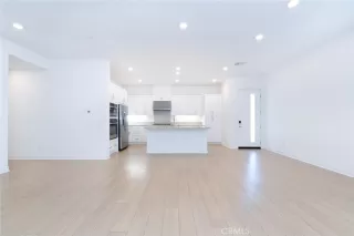 Photo #2: OC25174456 Listing 