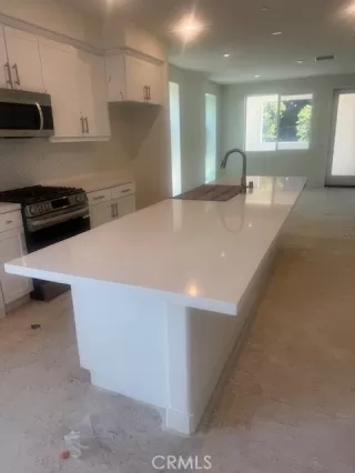 Photo #4: OC25174502 Listing 