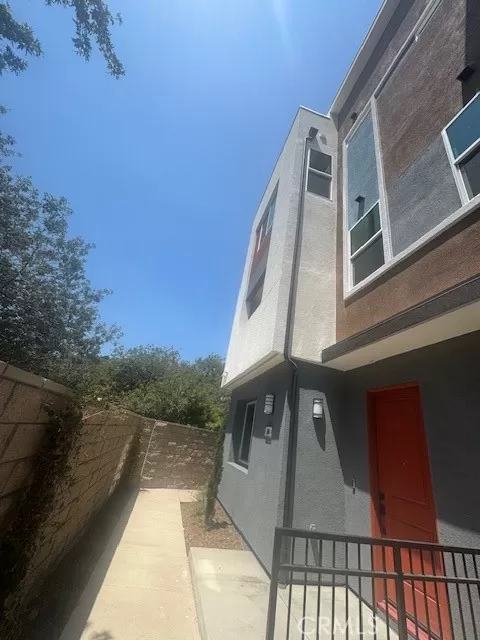 MLS: OC25174509 Condo For Sale