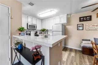 Photo #4: OC25174774 Listing 