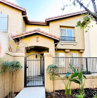 More Details about MLS # OC25175163 : 23 CAMERON 67