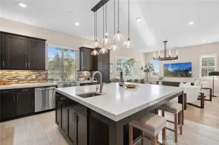 Photo #5: OC25175675 Listing