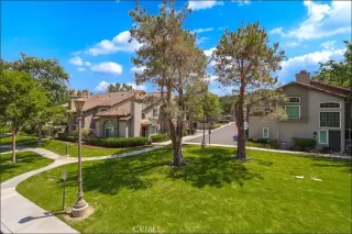 Photo #3: OC25176110 Listing 