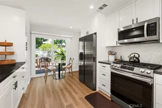 Photo #4: OC25176421 Listing 