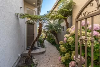 Photo #2: OC25176823 Listing 