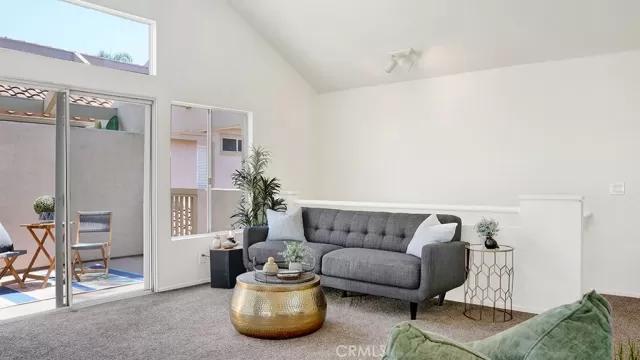 MLS: OC25176886 Condo For Sale