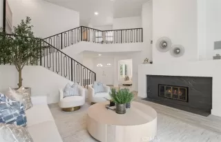 More Details about MLS # OC25177086 : 15 ALEJO 61