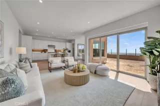 Photo #2: OC25177161 Listing 