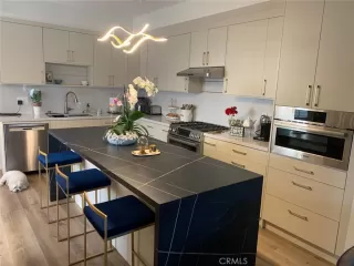 More Details about MLS # OC25177205 : 10 TAHOE