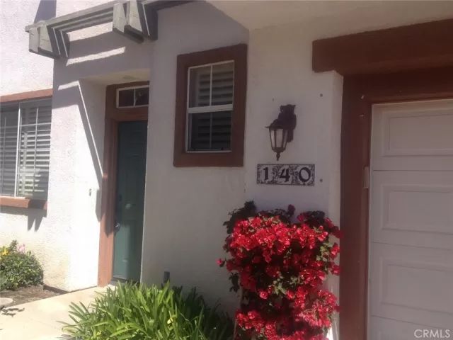 MLS: OC25177341 Condo For Sale