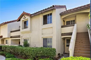 Photo #1: OC25177356 Listing