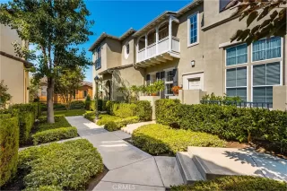 Photo #2: OC25177572 Listing 