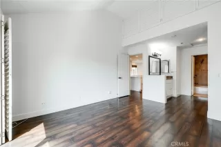 Photo #5: OC25178232 Listing 