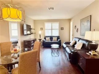 Photo #6: OC25178529 Listing