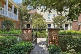 Photo #2: OC25179058 Listing