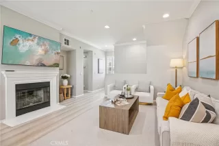 Photo #5: OC25179058 Listing