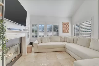 Photo #3: OC25179421 Listing 