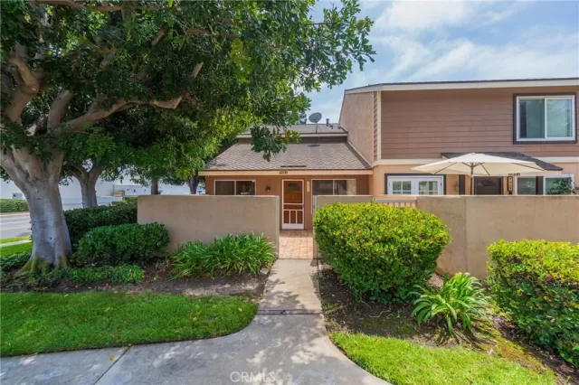 MLS: OC25179491 Condo For Sale