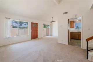 Photo #5: OC25179491 Listing