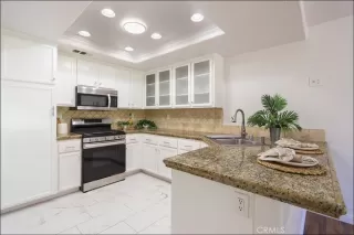 Photo #6: OC25179501 Listing 