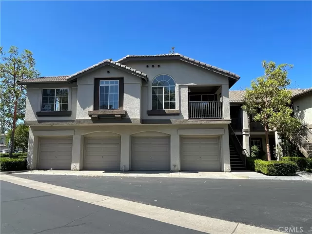 MLS: OC25179869 Condo For Sale