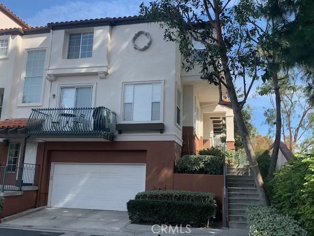 MLS: OC25180955 Condo For Sale